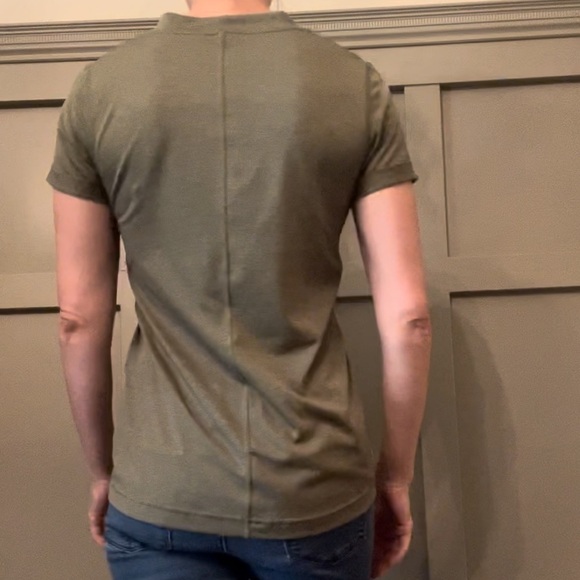 The North Face Flash Dry V-Neck Hiking Outdoor Activewear Top Shirt Green Small - Picture 5 of 5